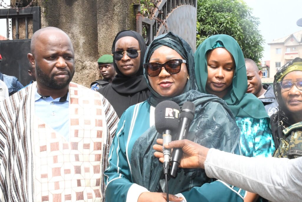INONDATIONS MEURTRIÈRES À MATOTO : UNE DÉLÉGATION GOUVERNEMENTALE PRÉSENTE LES CONDOLÉANCES AUX FAMILLES ENDEUILLÉES