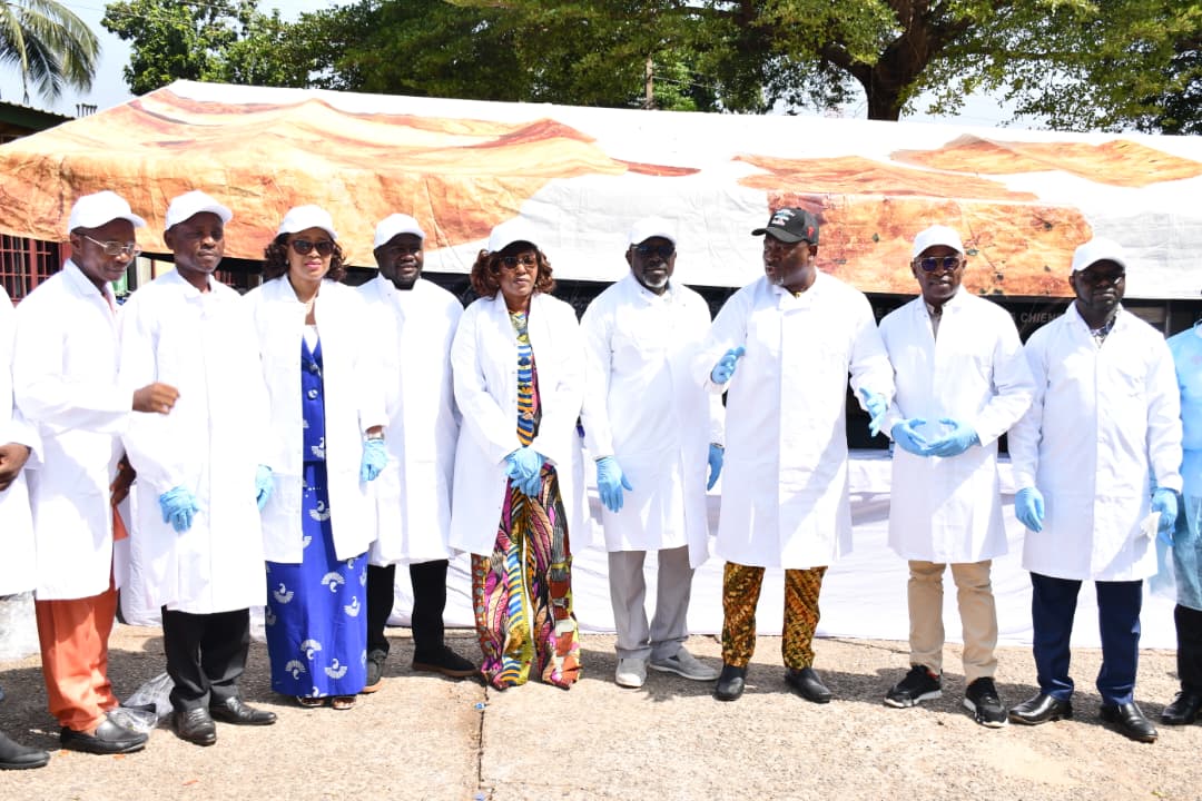 Matoto : le ministre de l’Élevage lance la campagne de vaccination contre la rage
