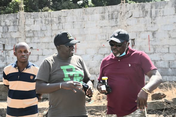 Recasement des personnes impactées par les déguerpissements : la commune de Matoto accélère l’aménagement des sites provisoires