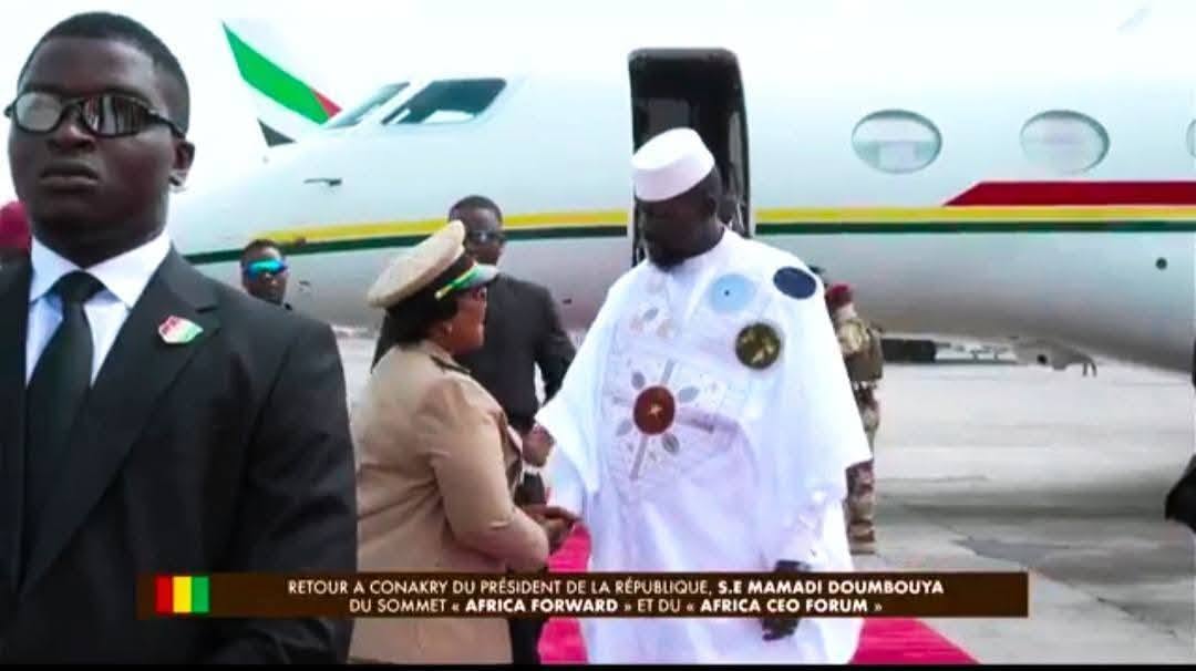 RETOUR DU PRÉSIDENT MAMADI DOUMBOUYA À CONAKRY : FORTE MOBILISATION POPULAIRE À MATOTO